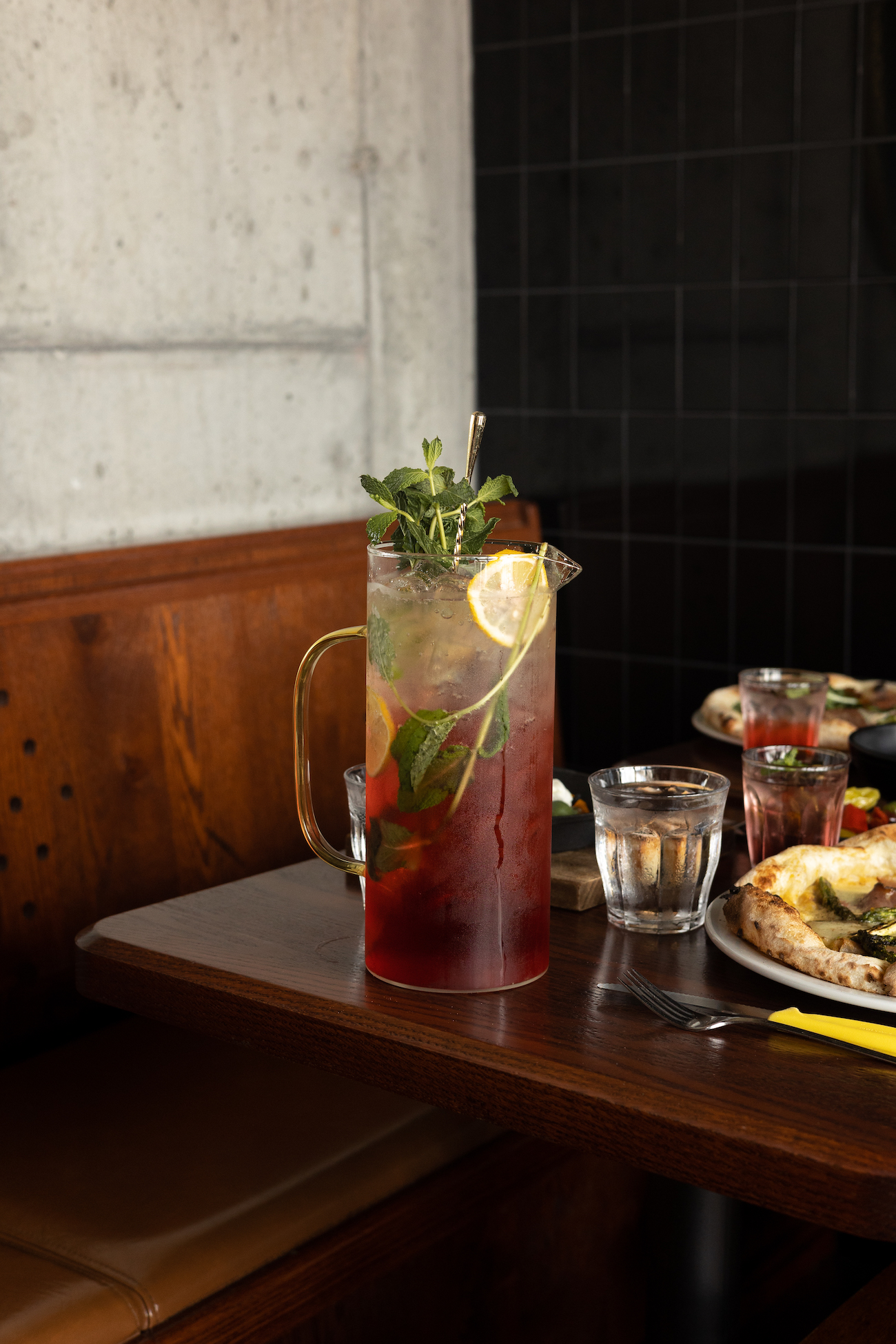 Pichet Verre Borosilicate 2 L Transparent – Avec Recettes Cocktails – Idéal Bar, Cuisine, Apéro