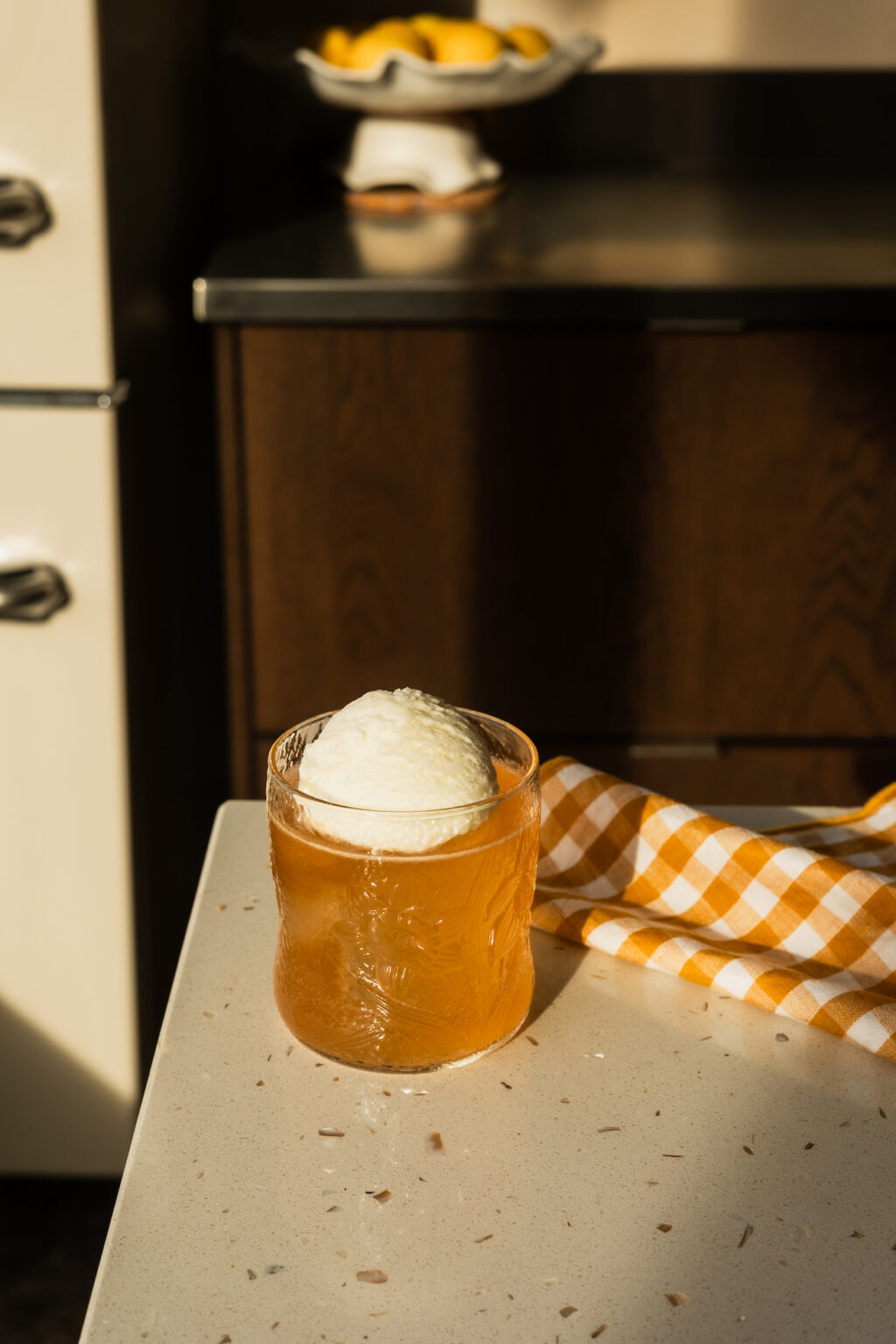 Cocktail_Whisky_Sour_Tarte_pomme_Dr.McGuillicuddys_1ou2Cocktails.AW3A6771