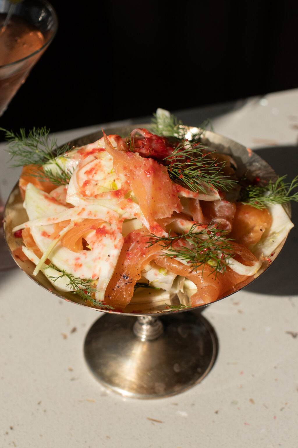 Apero_chips_fenouil_saumonfume_fraisegivrée_1ou2cocktails_IMG_2716